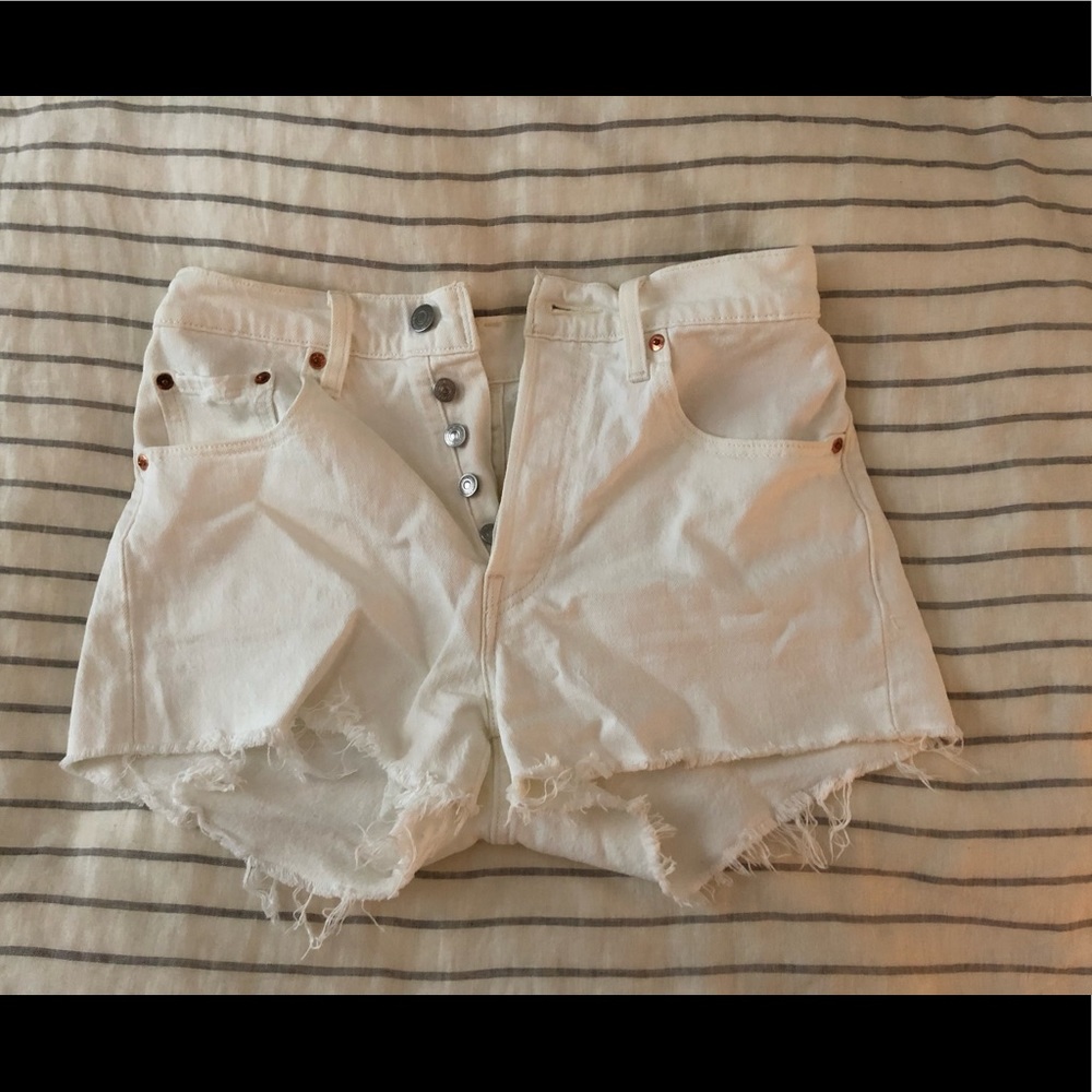 Levi’s cut offs